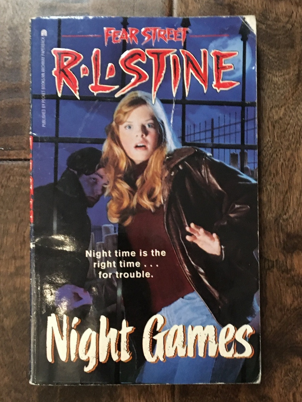 Vintage 1996 Fear Street Night Games #40 R.L. Stine Book Archway Paperback